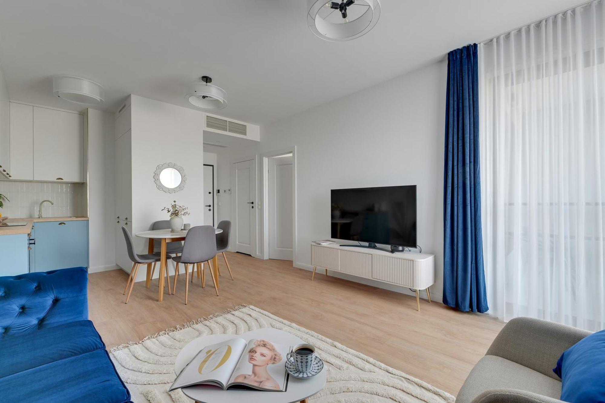 Doki Living - Foodhall & Parking By Downtown Apartments 格但斯克 外观 照片